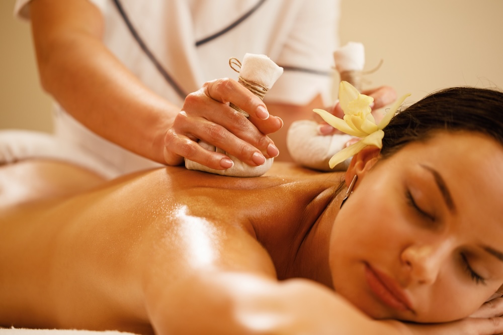Doshas Massage Abhyanga - massage ayurvedique - Latitude de l'Être à Cholet